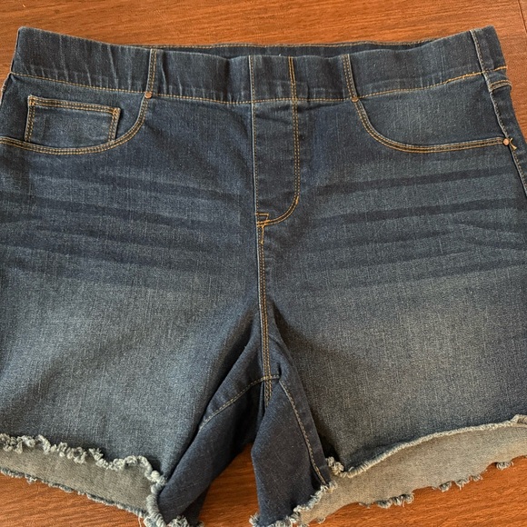 Sound Style Pants - Women's Denim Jean Shorts